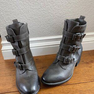 Vince Camuto Dassia Boot Buckles Grey